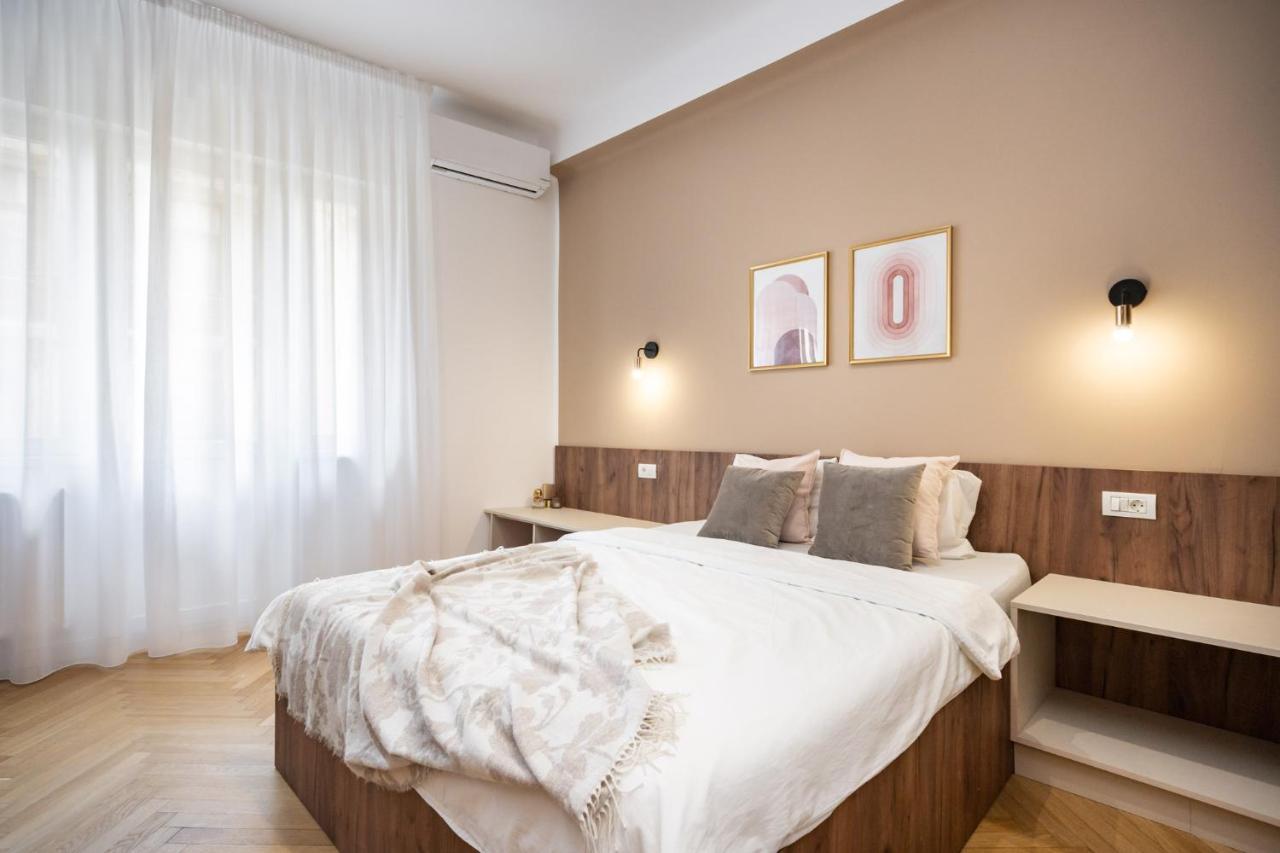 Old Town Bucharest, Luxury 2 Bedrooms Apartment Ngoại thất bức ảnh